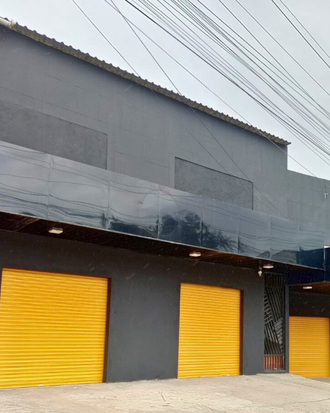 Projeto de porta de enrolar Mult Portas 8